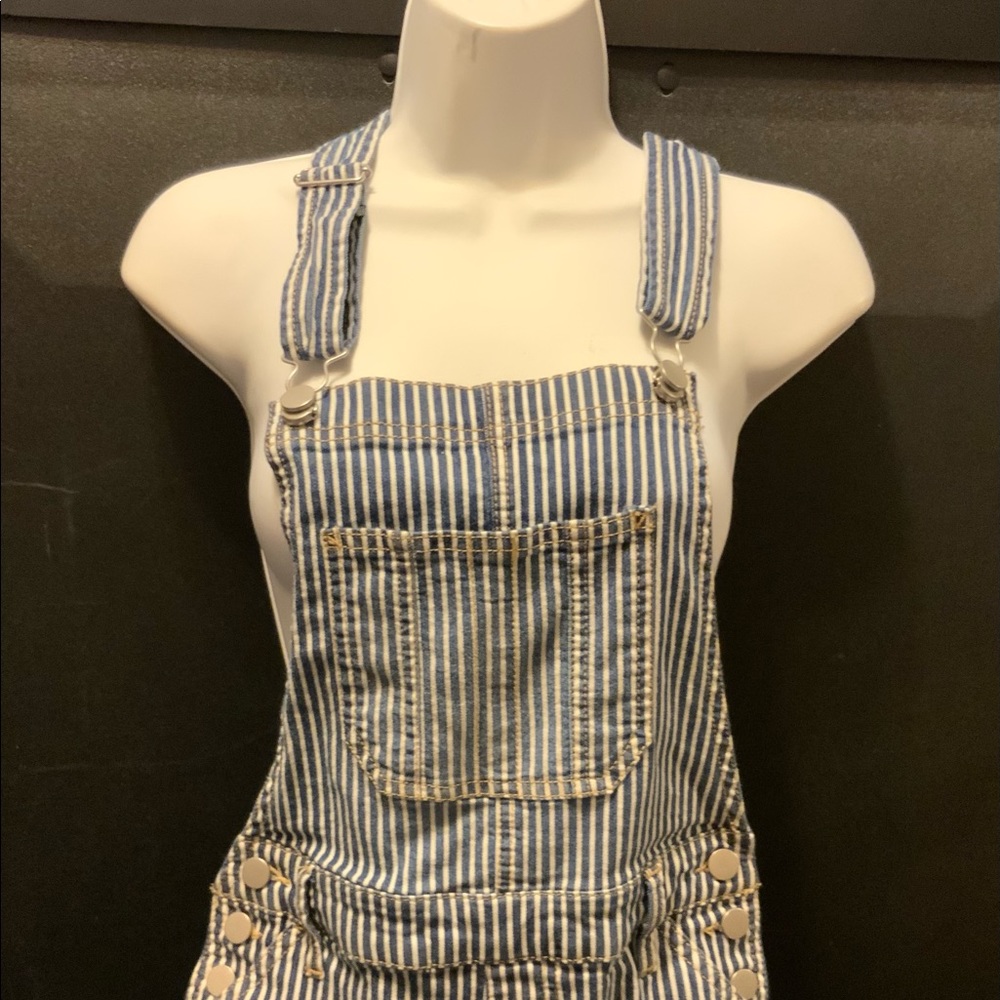 Size 1 short overhauls